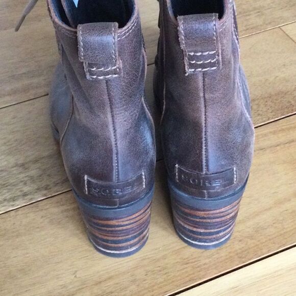 Sorel lug sole boots - Picture 3 of 6